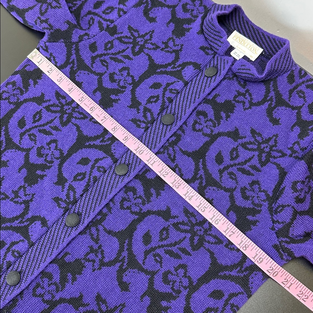 Pendleton Wool Blend Deep Purple Floral Pattern Button Sweater Cardigan M - Picture 6 of 10